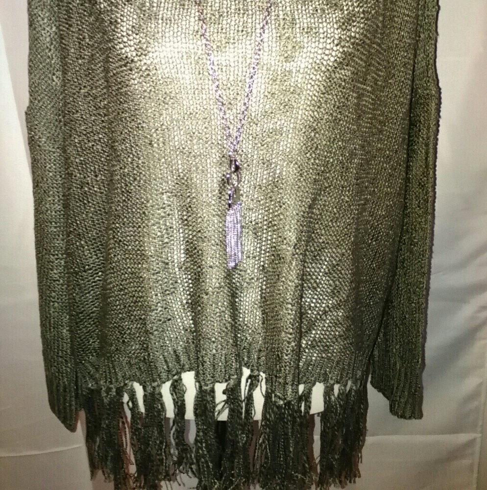 NWT gorgeous sage green tassel fringe sweater